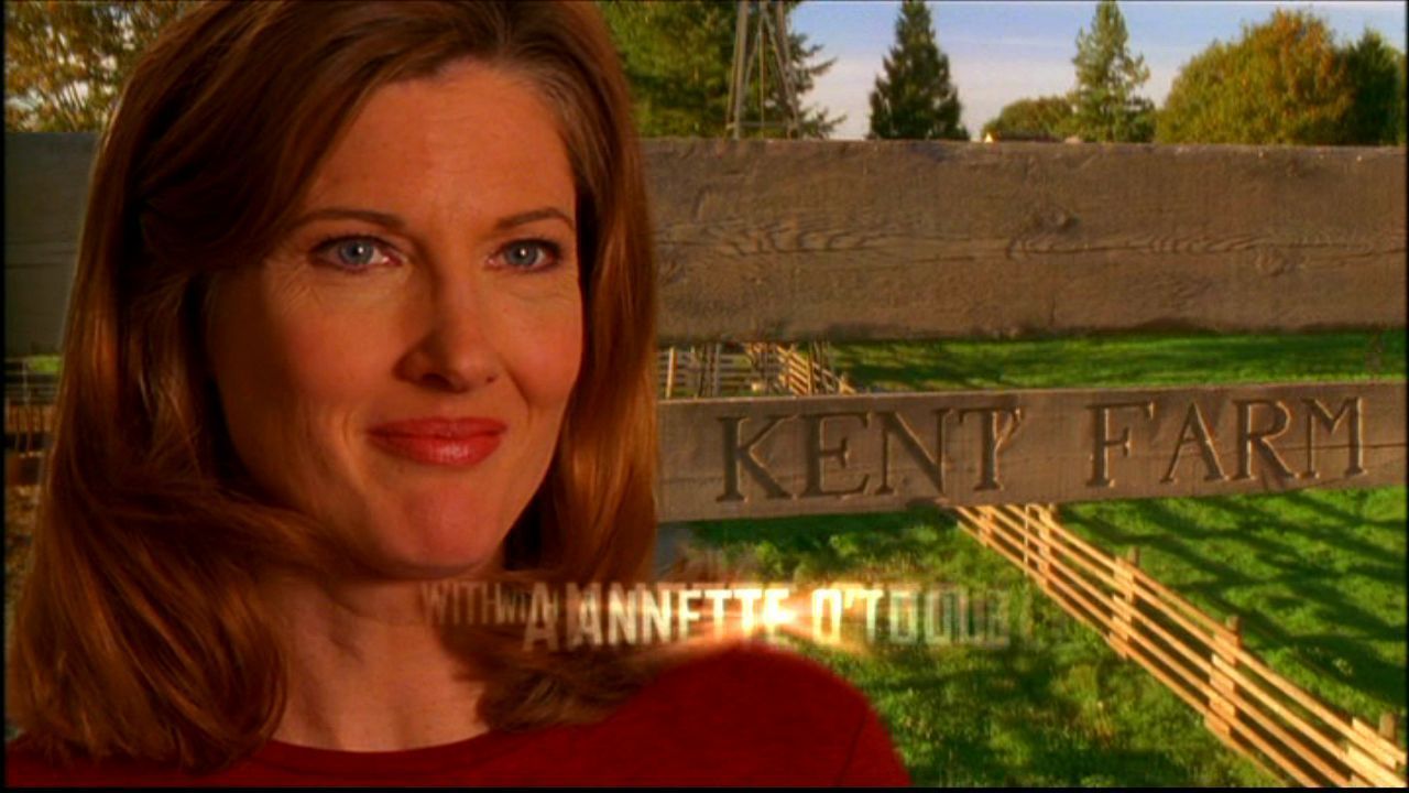 Annette Otoole As Martha Kent Wallpaper 1280x720