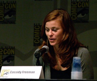 Cassidy Freeman As Tess Mercer Wallpaper