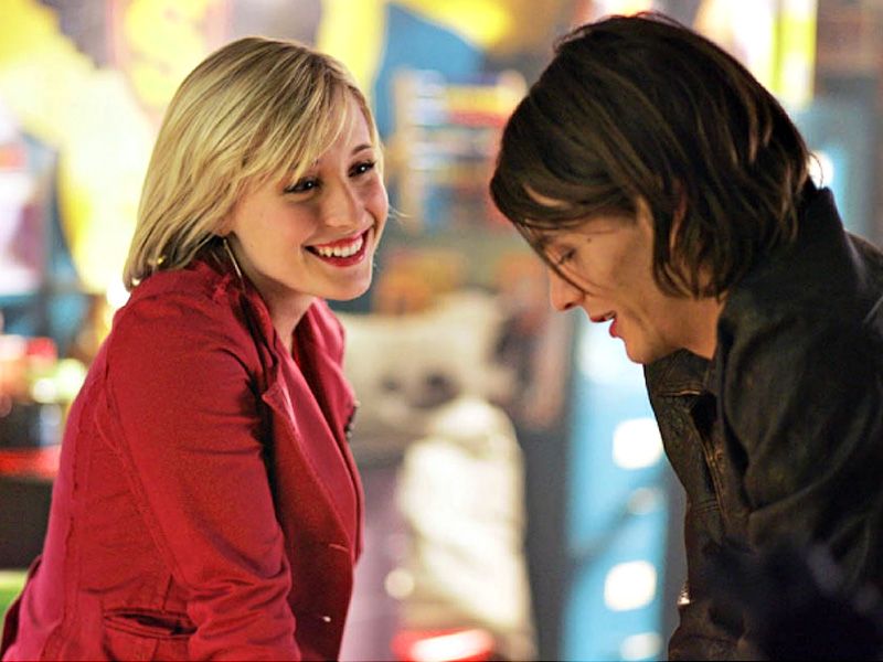 Chloe Sullivan And Mikail Mxyzptlk Wallpaper 800x600