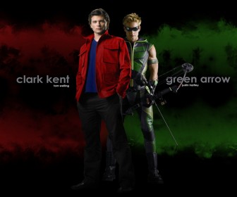 Clark Kent With Oliver Queen Wallpaper