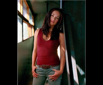 Lana Lang Red Top Portrait Wallpaper