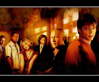 Smallville Cast Portrait Collage Wallpaper